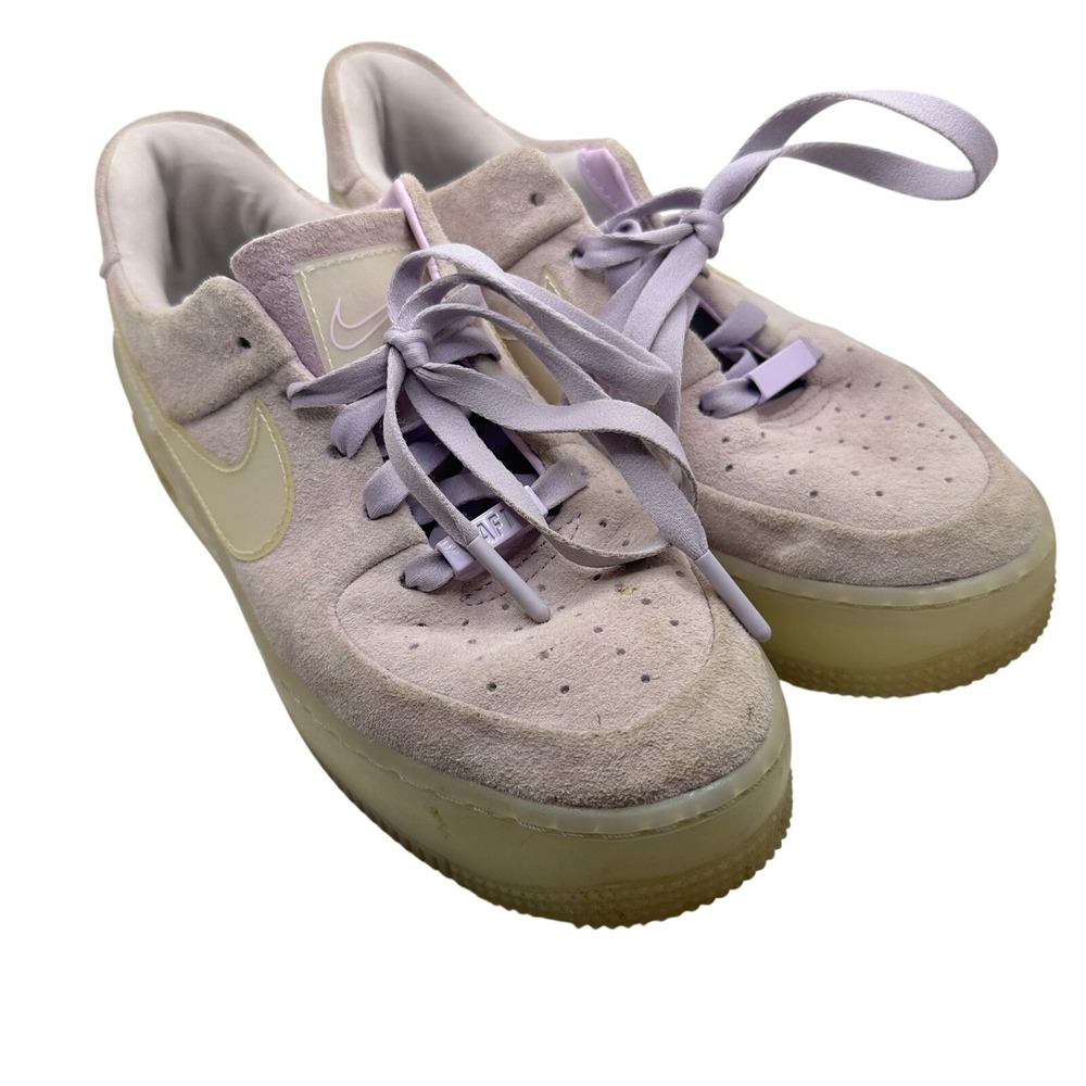 Nike Air Force 1 Sage Low Lavender Suede Platform Sneakers AR5339-500 Womens 7